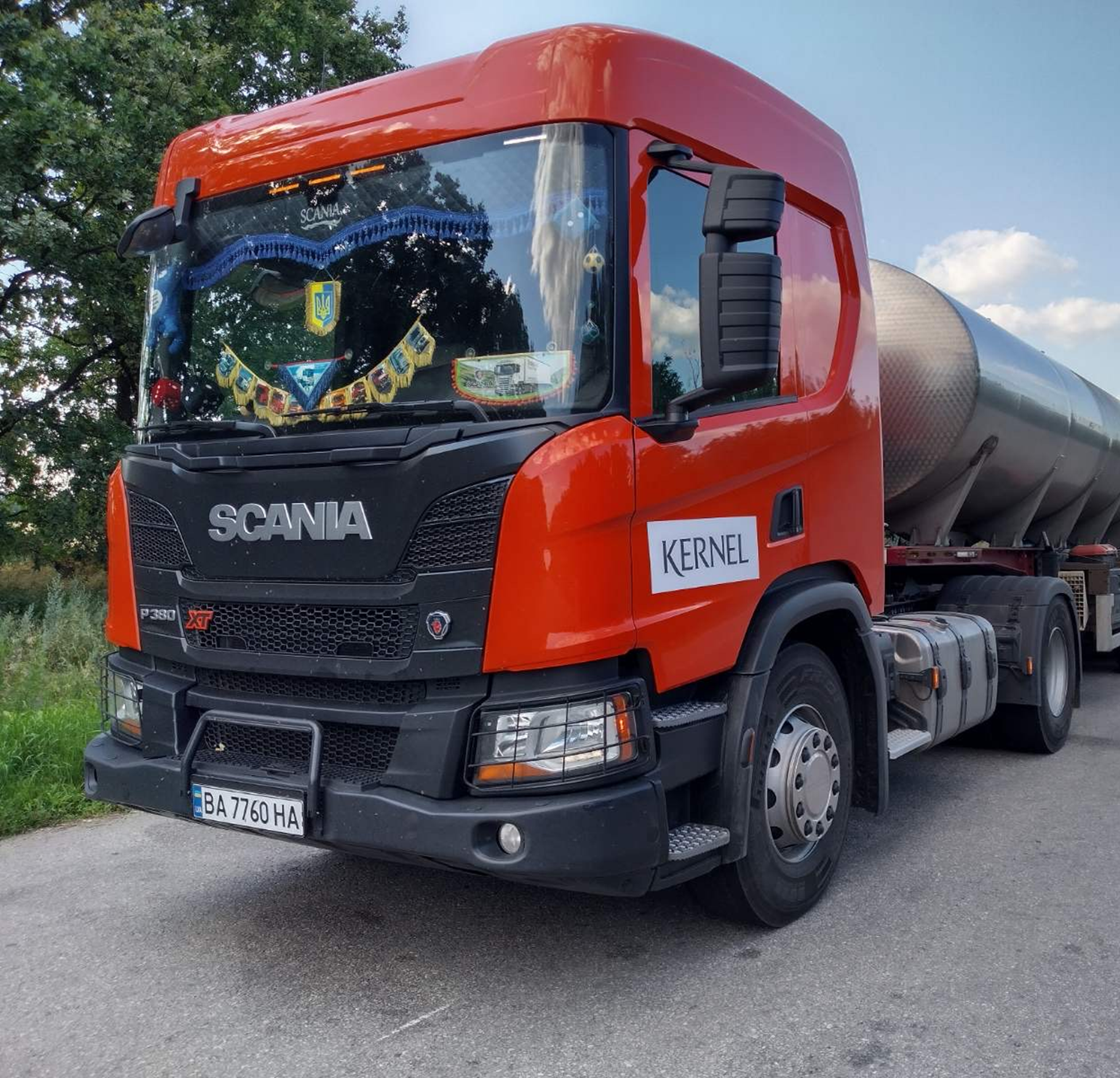 Бензовоз SCANIA